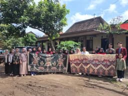 Banyuanyar Boyolali Daftarkan HKI Batik Sekar Puspa Kawruh Jati, Gabungkan Motif Keris dan Kopi Sebagai Ikon Desa